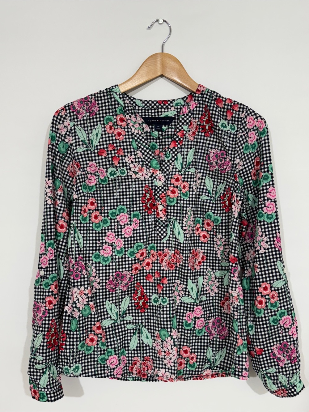 WSH73 {Tommy Hilfiger} Black White Floral Plaid Tunic Blouse Shirt Top